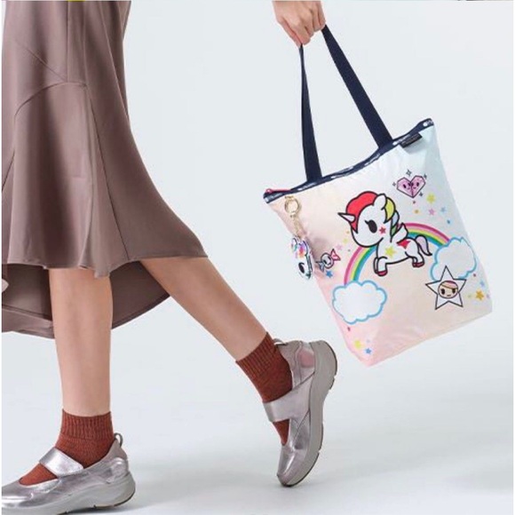 NWT tokidoki lesportsac rainbow unicorn daily tote - Picture 3 of 9